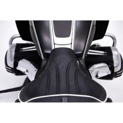 Corbin BMW-R18-TC-DT-E Dual Touring Seat, Heated For BMW R 18 Transcontinental (2022-) -Givi Store corbin bmw r18 tc dt dual touring seat image5
