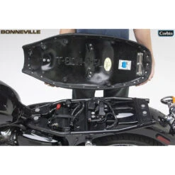 Corbin T-BON-9-GL Gunfighter & Lady Seat For Triumph Scrambler '06-'16 -Givi Store corbin t bon 9 gl gunfighter lady seat image12