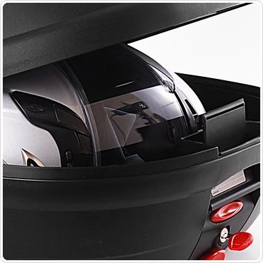 Givi E340NA 34 Liter Monolock Top Case Matte Black 8 Givi E340NA 34 Liter Monolock Top Case Matte Black - Image 8