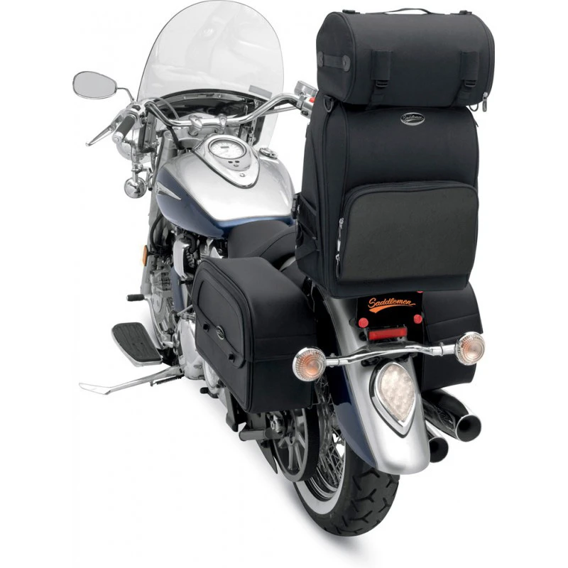 Saddlemen 3515-0081 S2600 Deluxe Sissy Bar Bag, Black 4 Saddlemen 3515-0081 S2600 Deluxe Sissy Bar Bag, Black - Image 4