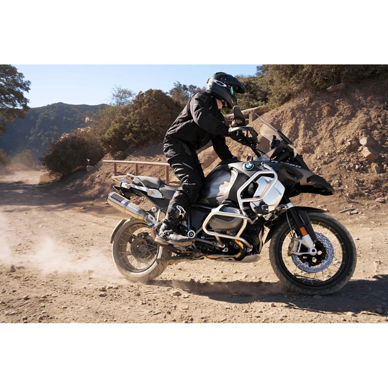 Vance & Hines 16245 Hi-Output 5" Slip-on Exhaust, Brushed For BMW R1250GS (2019-) 5 Vance & Hines 16245 Hi-Output 5" Slip-on Exhaust, Brushed For BMW R1250GS (2019-) - Image 5